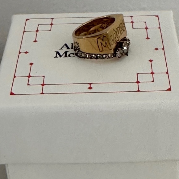Alexander McQueen McQueen Graffiti crystal-embellished ring - Picture 6 of 14